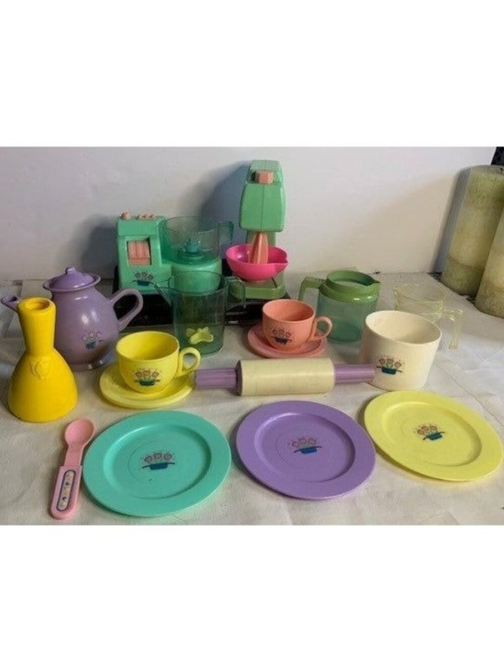 Kids Kitchen Playset Cups Plates Mixer Rolling Pin Bright Colors Retro Fun Vtg